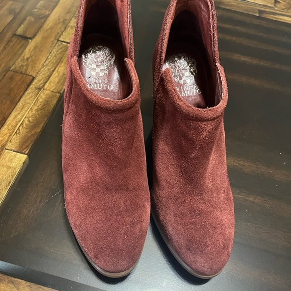 Vince Camuto Francia Leather Suede Ankle booties size 9 - Picture 4 of 11